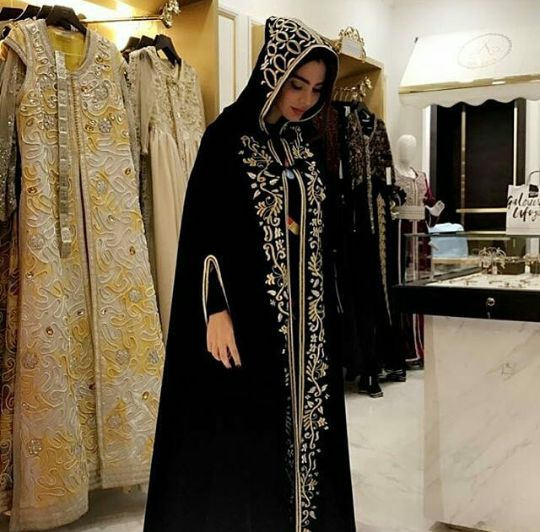 Traditional Moroccan Abaya